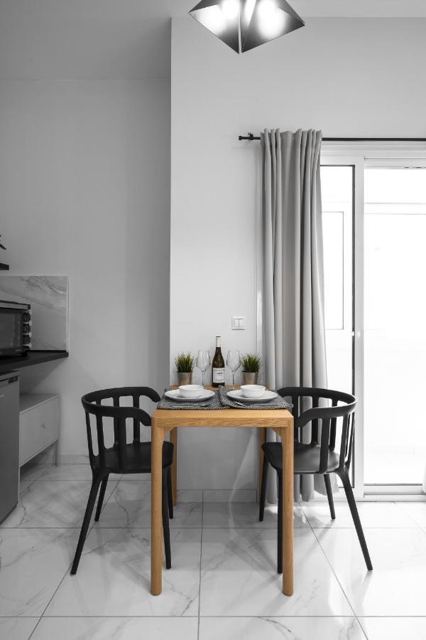 Breez Apartments, The Luxury Suites Thessaloniki Exterior foto