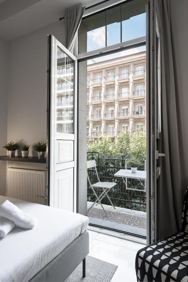Breez Apartments, The Luxury Suites Thessaloniki Exterior foto